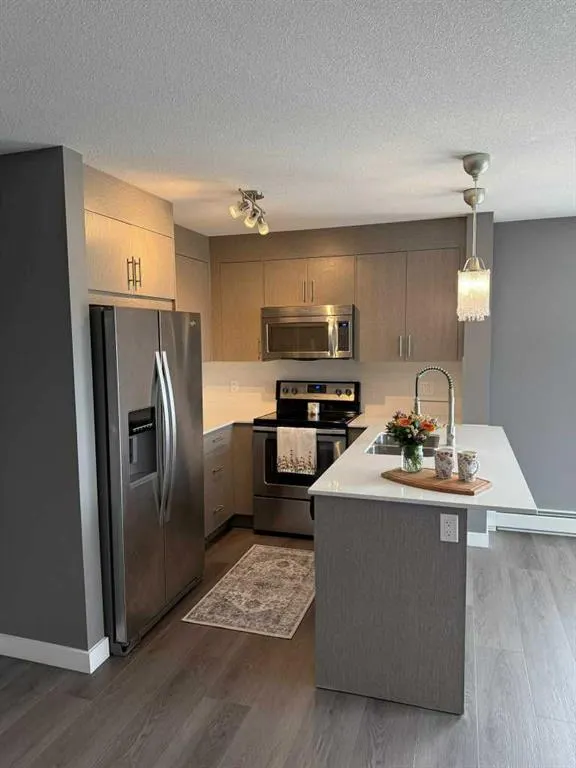 302 Skyview Ranch Drive NE, #3402