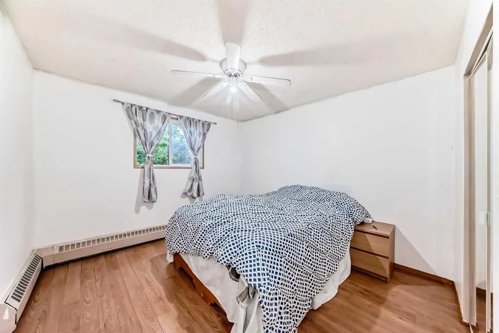 21 Dover Point SE, #105