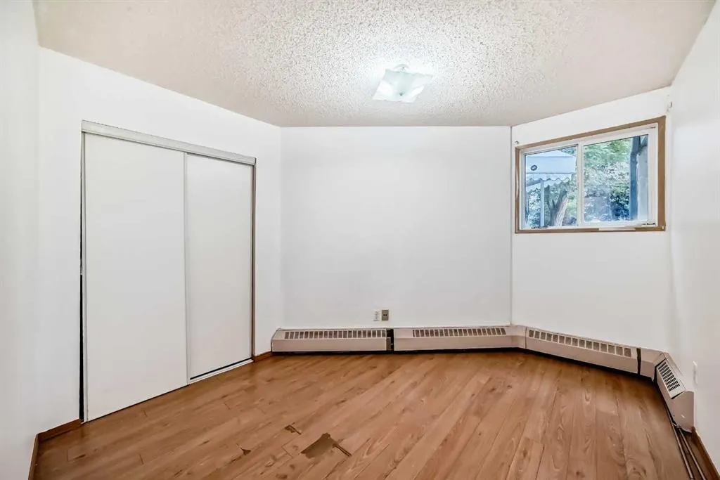 21 Dover Point SE, #105
