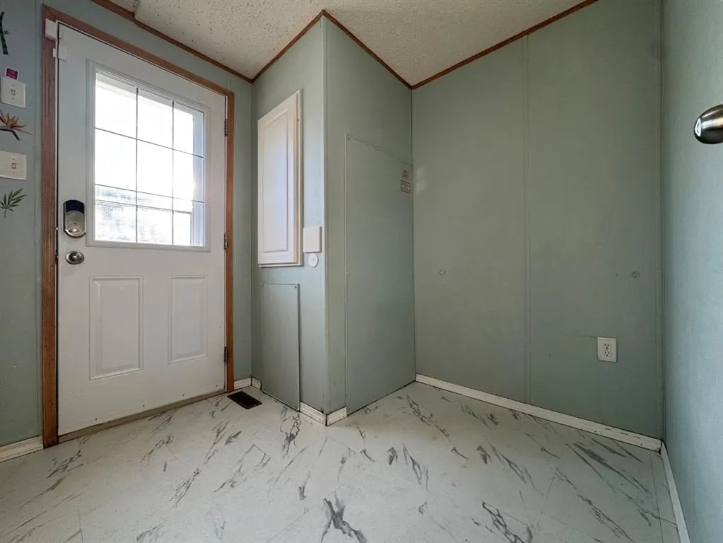 851 63 Street, #91