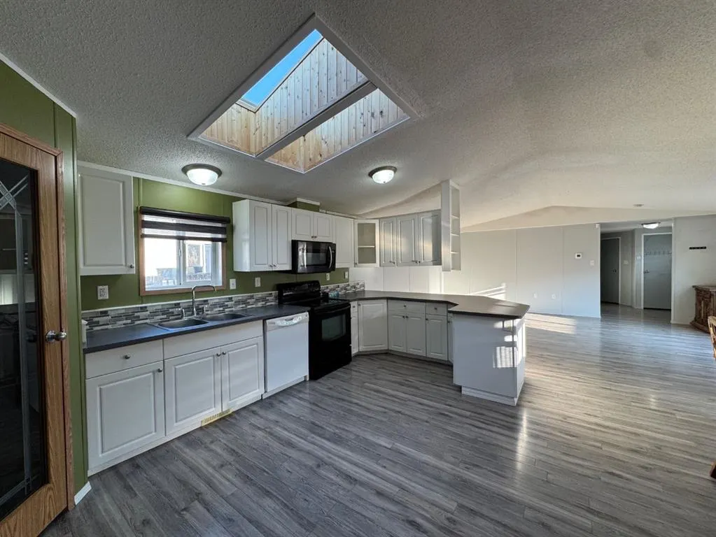 851 63 Street, #91