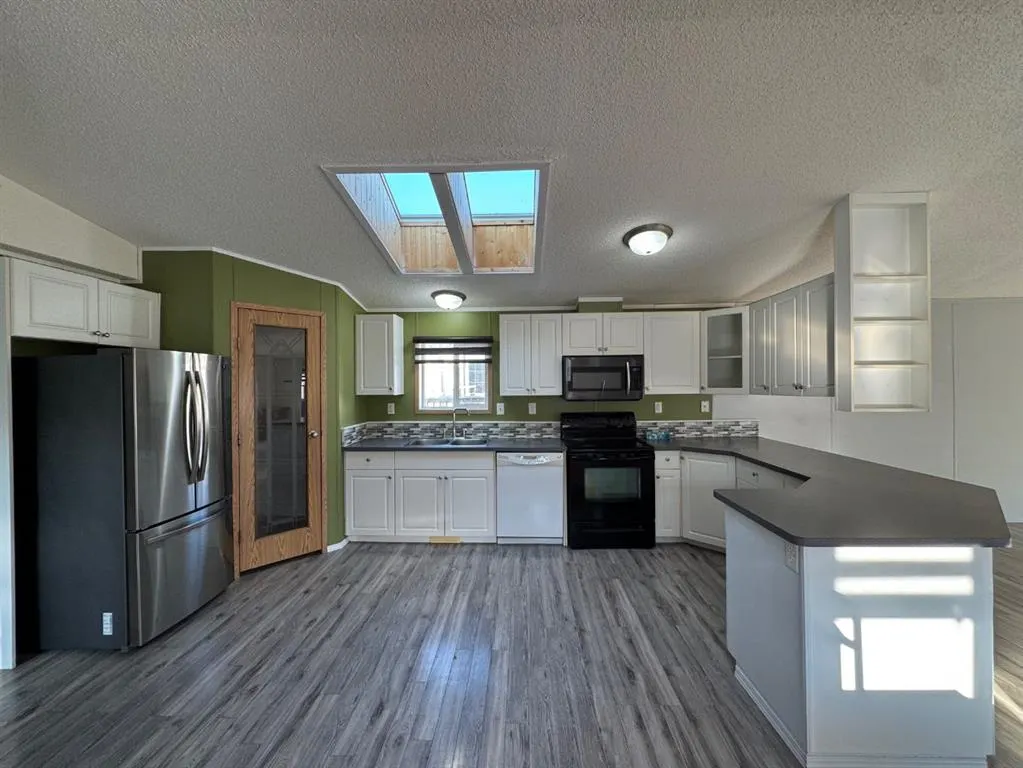 851 63 Street, #91