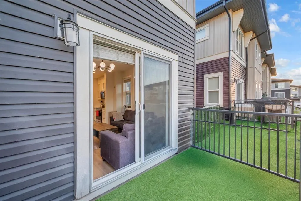 30 Cornerstone Manor NE, #420