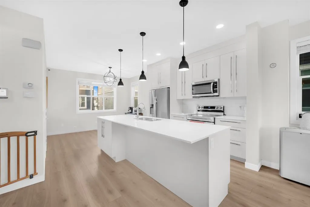 30 Cornerstone Manor NE, #420
