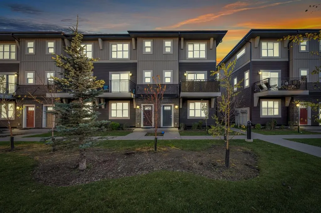 30 Cornerstone Manor NE, #420