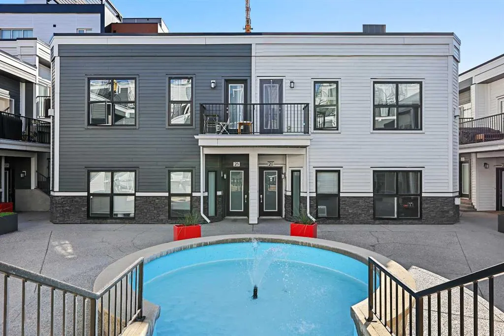 603 15 Avenue SW, #8