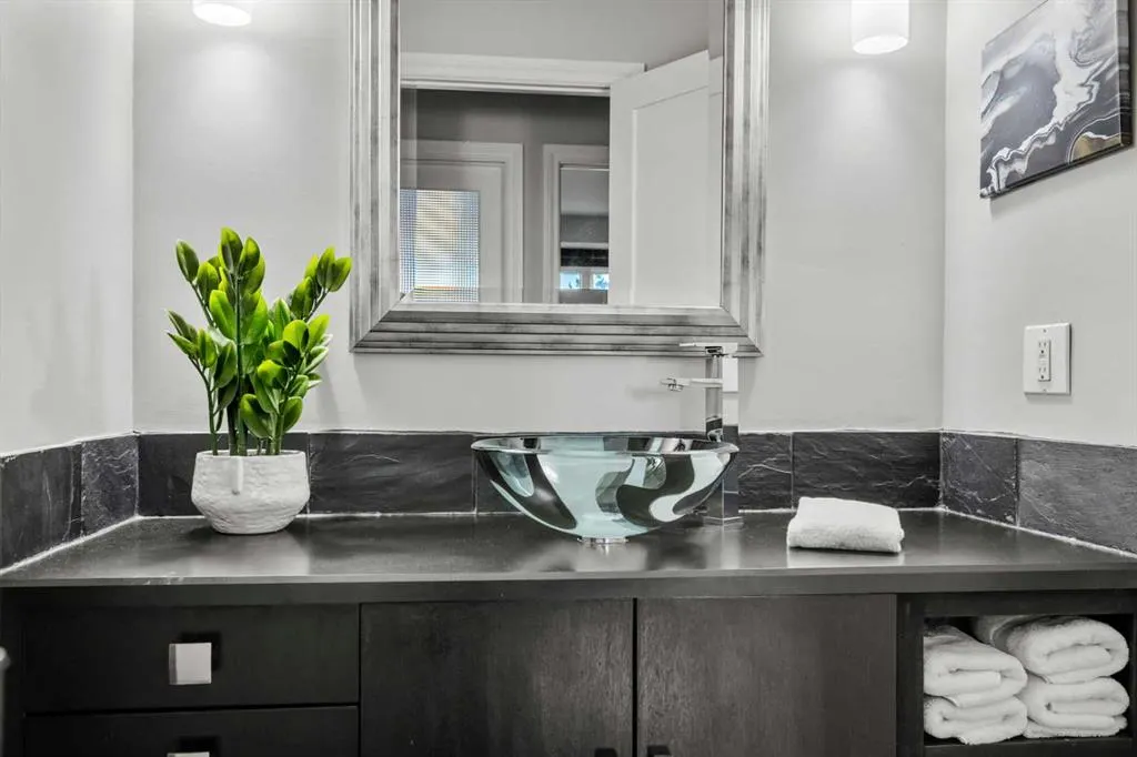 3131 63 Avenue SW, #303