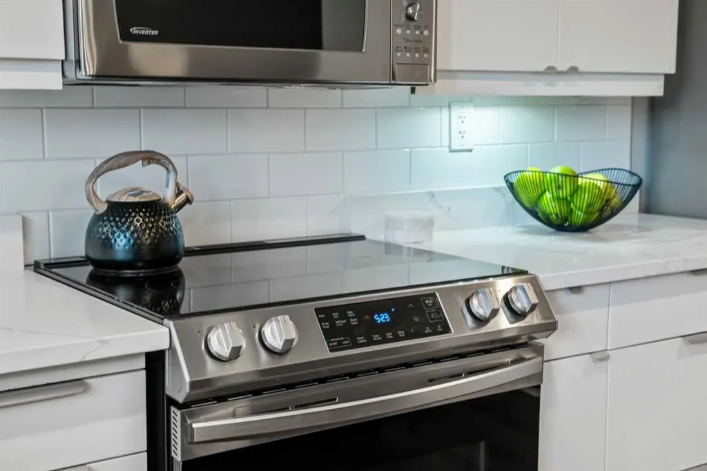 3131 63 Avenue SW, #303