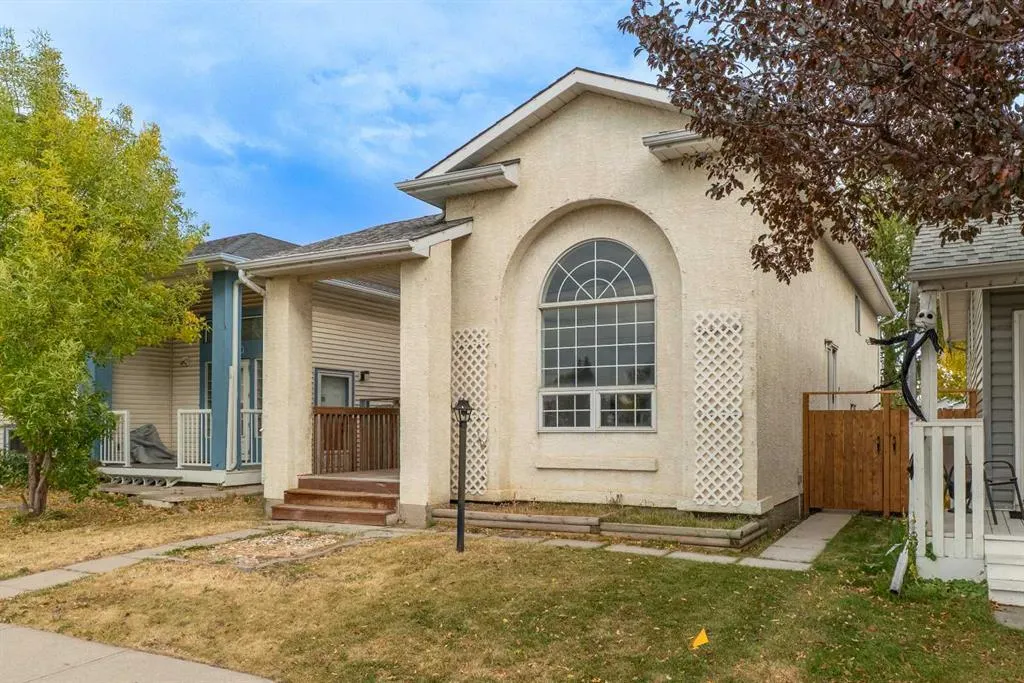 134 Laguna Circle NE