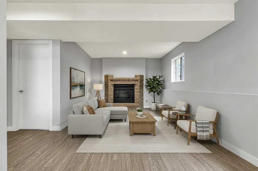 134 Laguna Circle NE