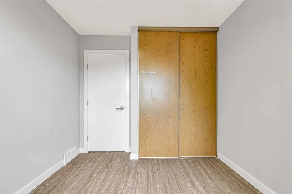 134 Laguna Circle NE
