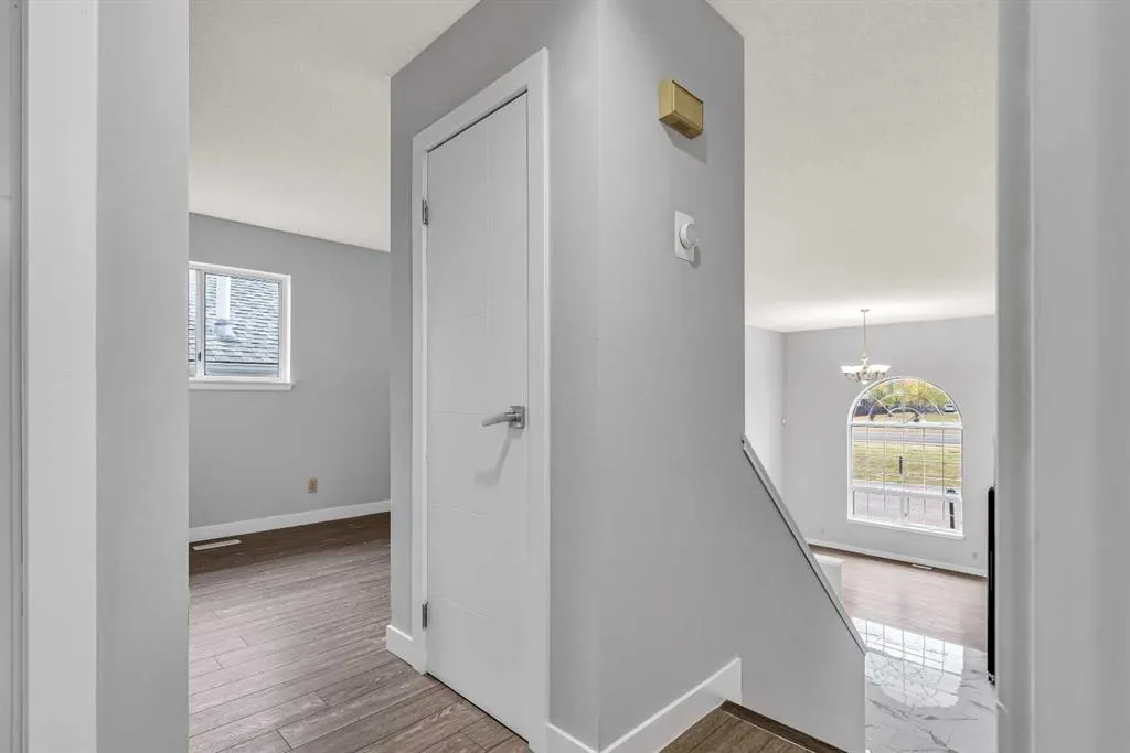 134 Laguna Circle NE
