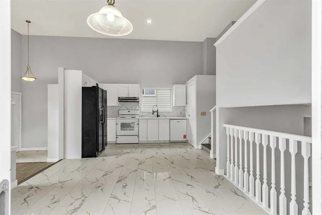 134 Laguna Circle NE