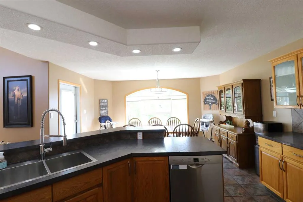 46 Fairmont Cove S