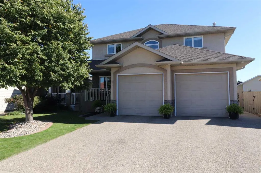 46 Fairmont Cove S