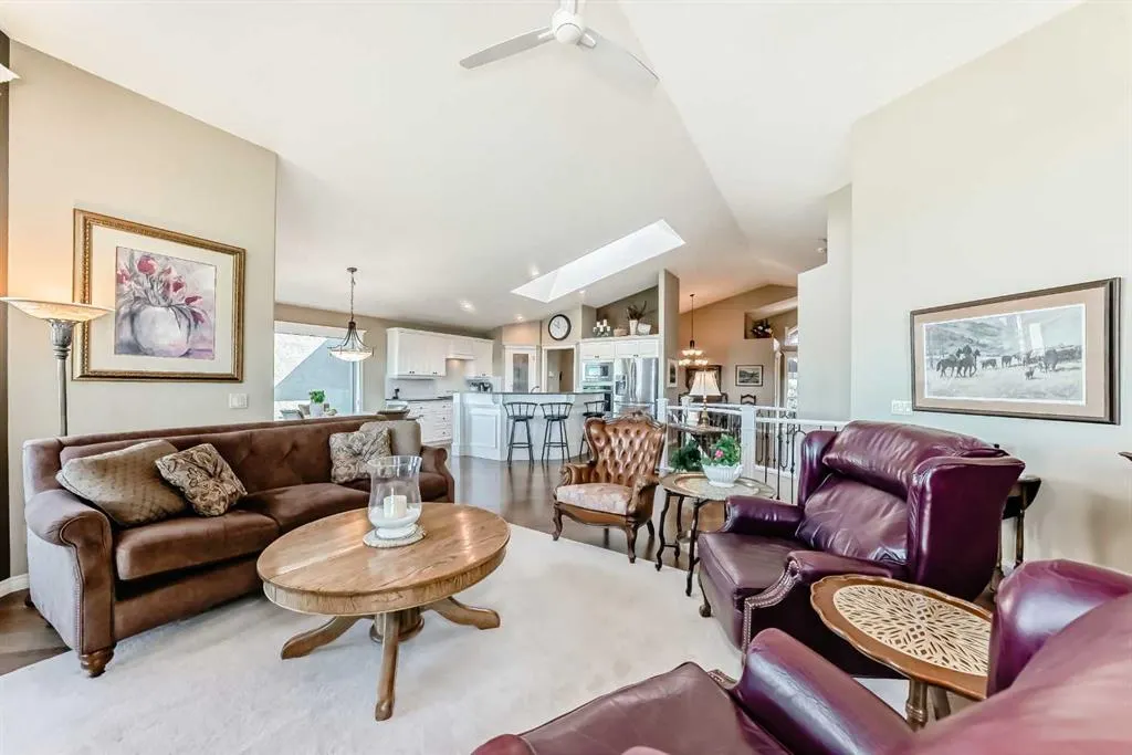 53 Mt Alberta View SE