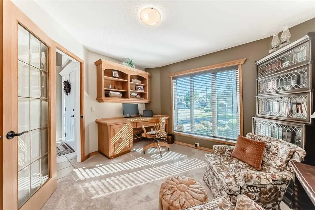 53 Mt Alberta View SE