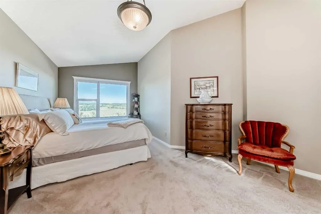 53 Mt Alberta View SE