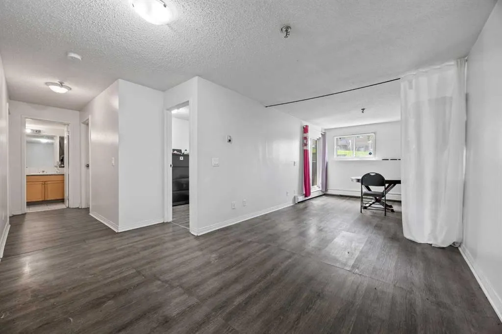 1919 17 Avenue SW, #207