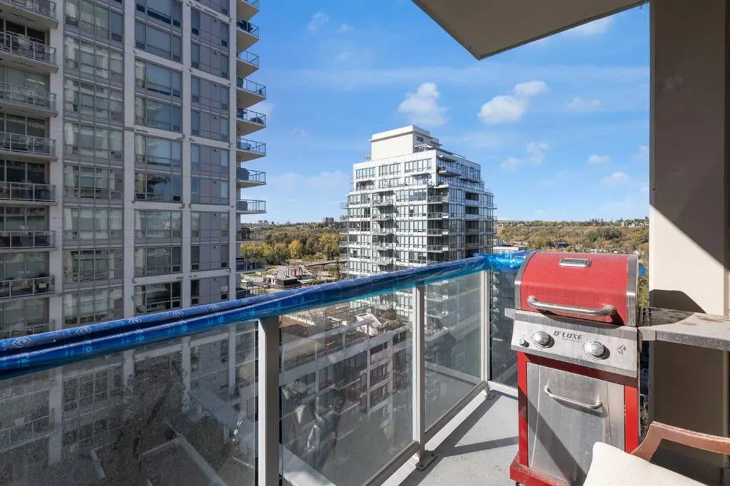 222 Riverfront Avenue SW, #1218