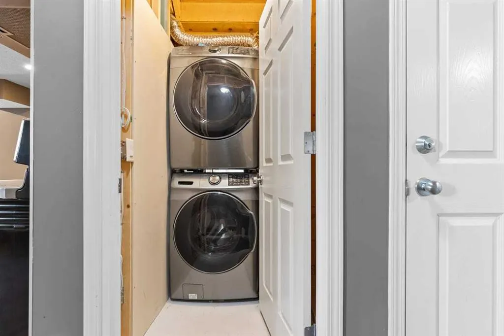 381 Kincora Glen Rise NW