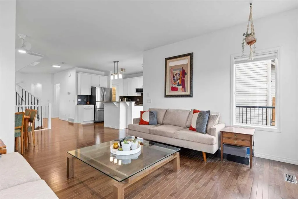 381 Kincora Glen Rise NW