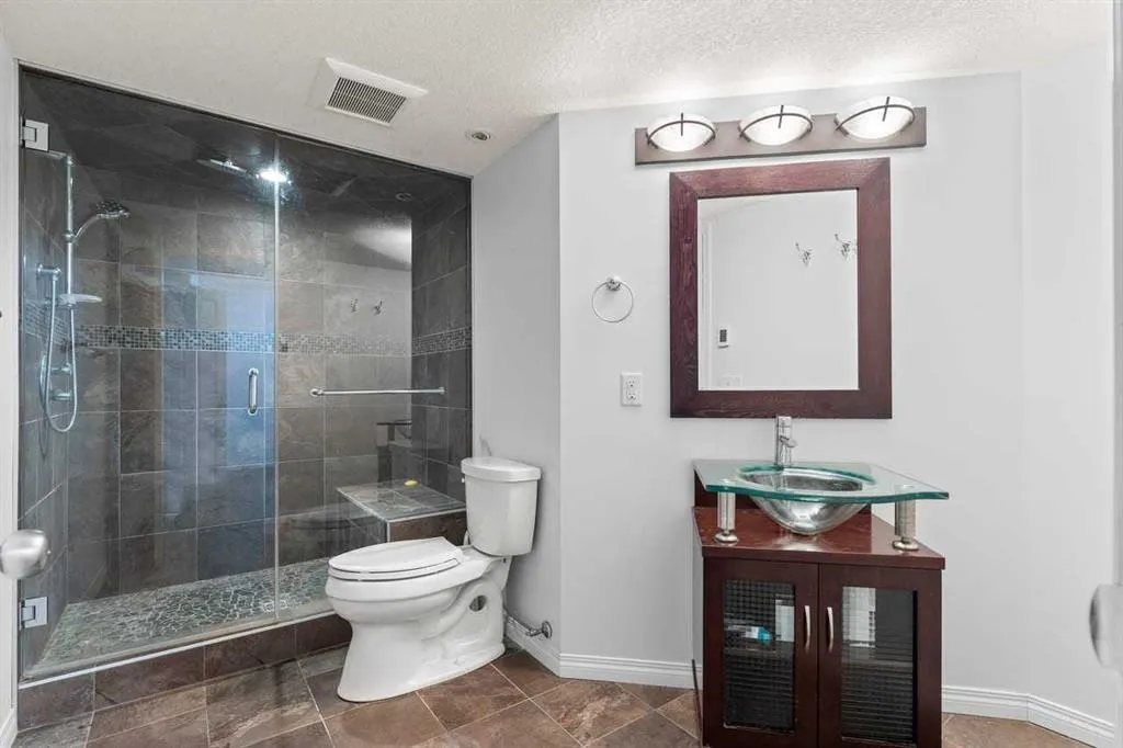 381 Kincora Glen Rise NW