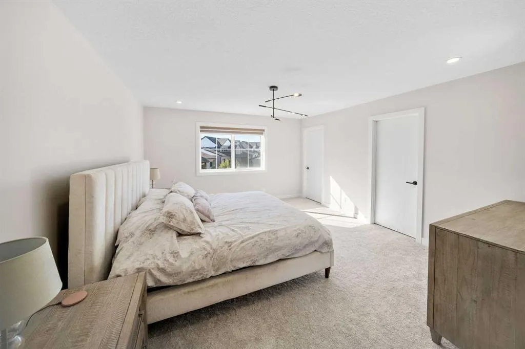 201 Cooperswood Green SW, #204