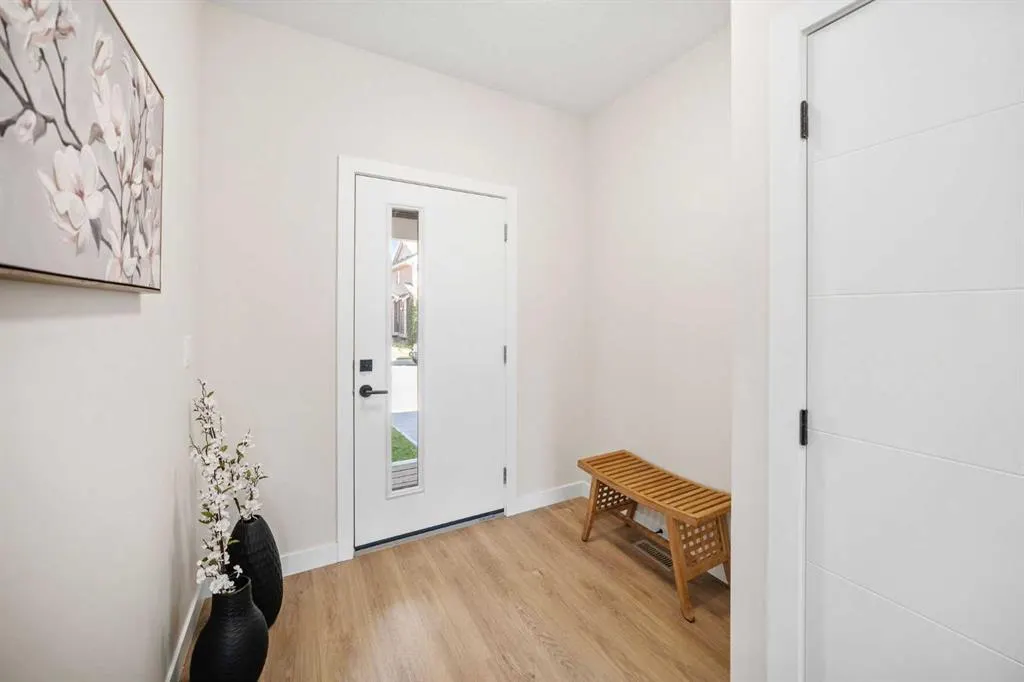 201 Cooperswood Green SW, #204