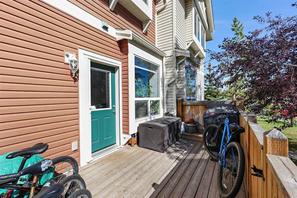 703 Luxstone Square SW, #403