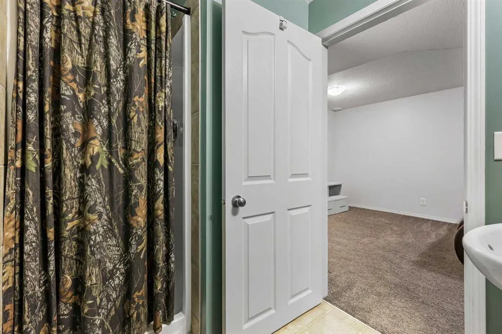 703 Luxstone Square SW, #403