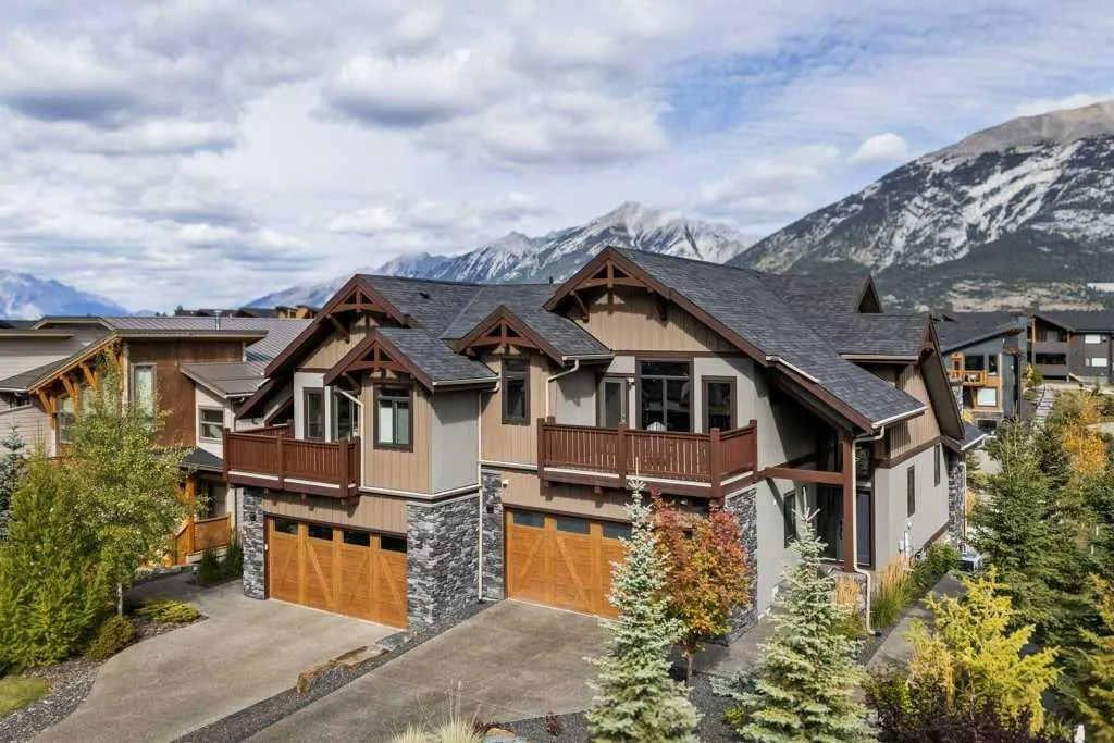 458 Stewart Creek Close
