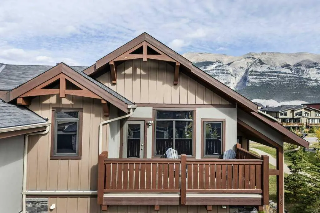 458 Stewart Creek Close