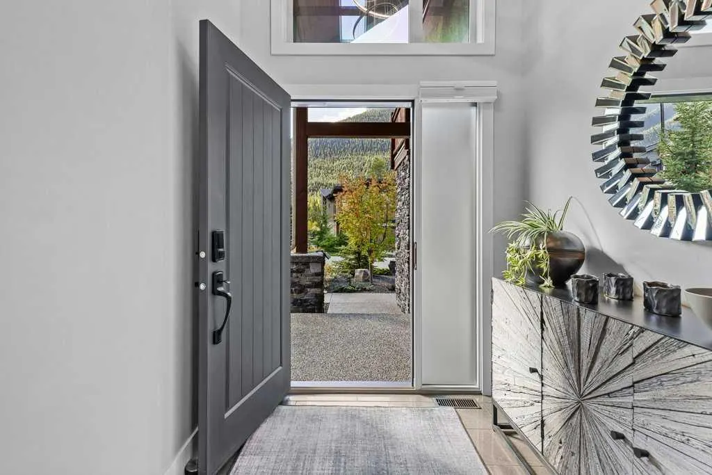458 Stewart Creek Close