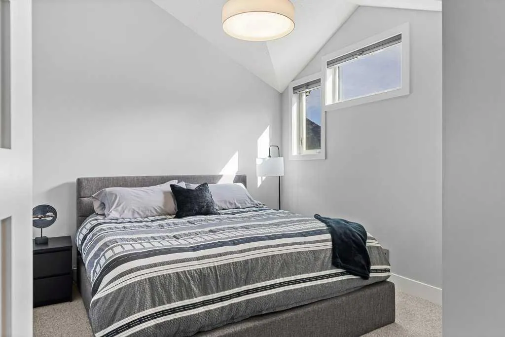 458 Stewart Creek Close