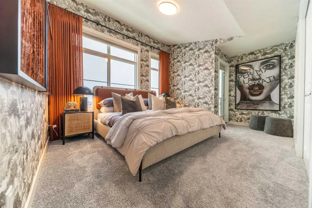 380 Seton Villas SE, #241