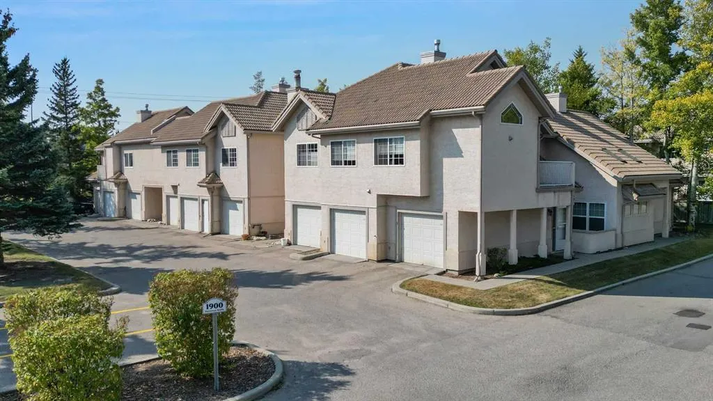 1907 Patterson View SW