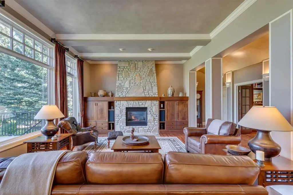 24 Ridge Pointe Drive