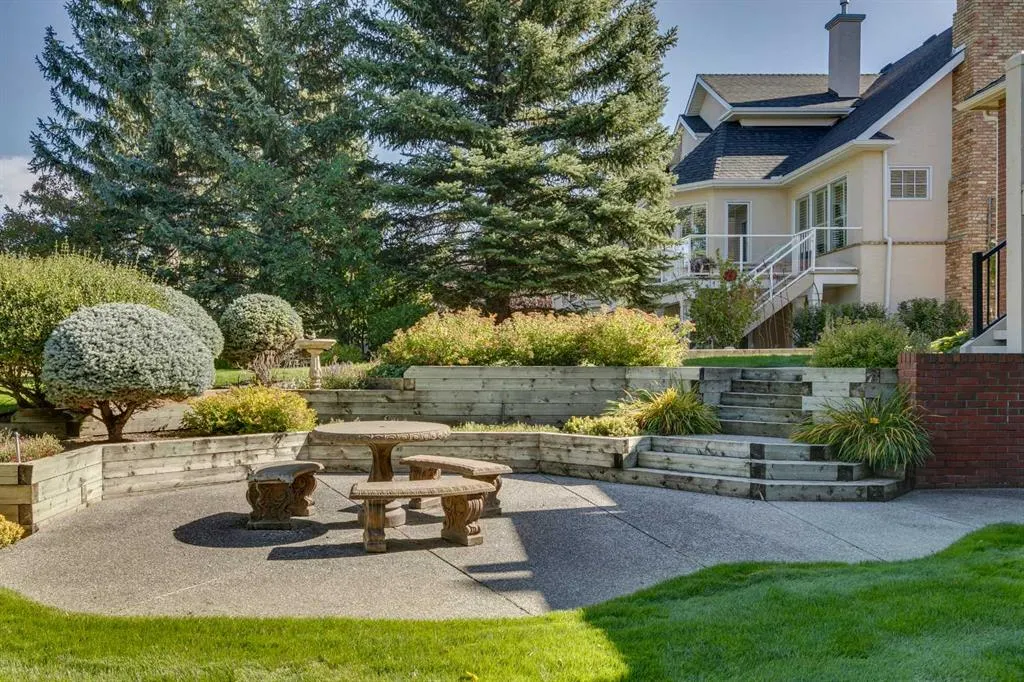 24 Ridge Pointe Drive