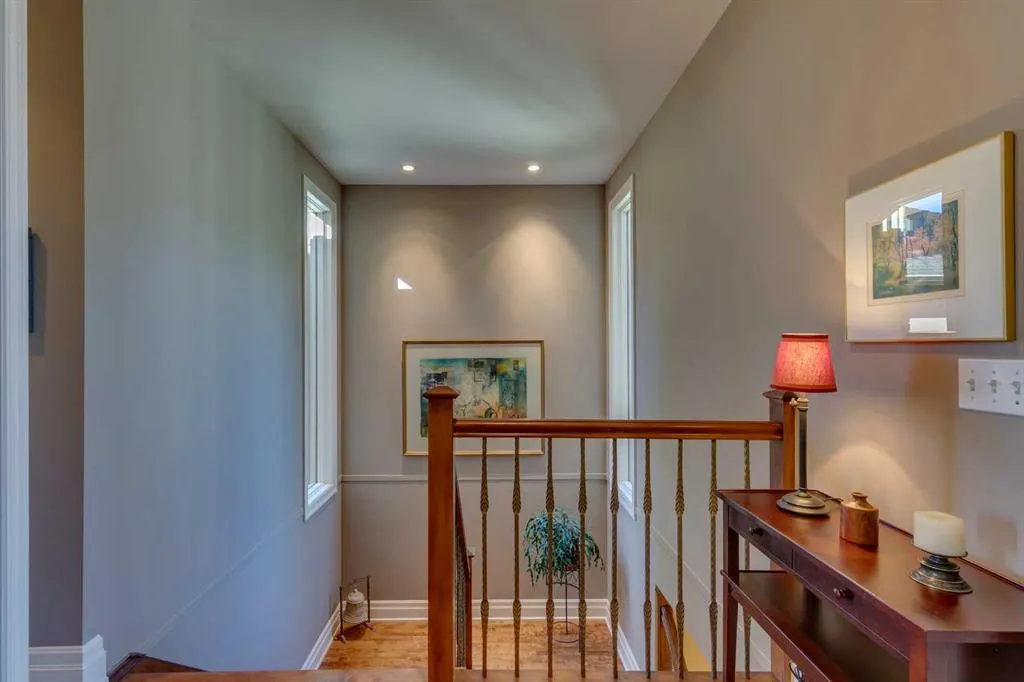 24 Ridge Pointe Drive