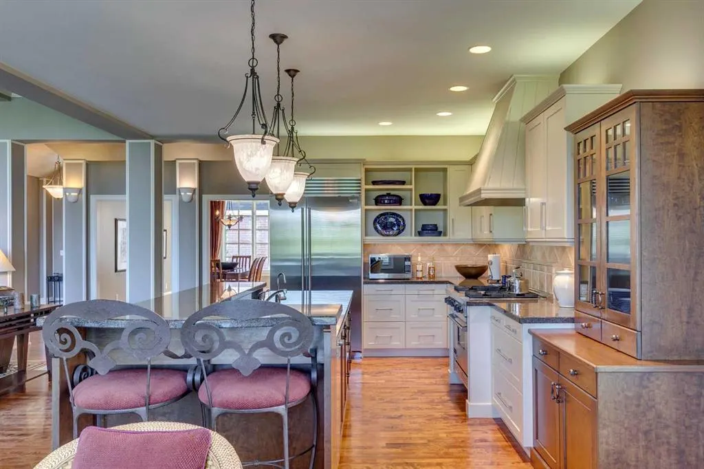 24 Ridge Pointe Drive