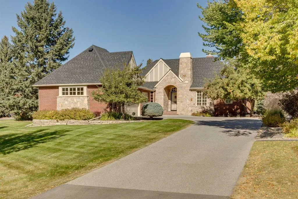 24 Ridge Pointe Drive