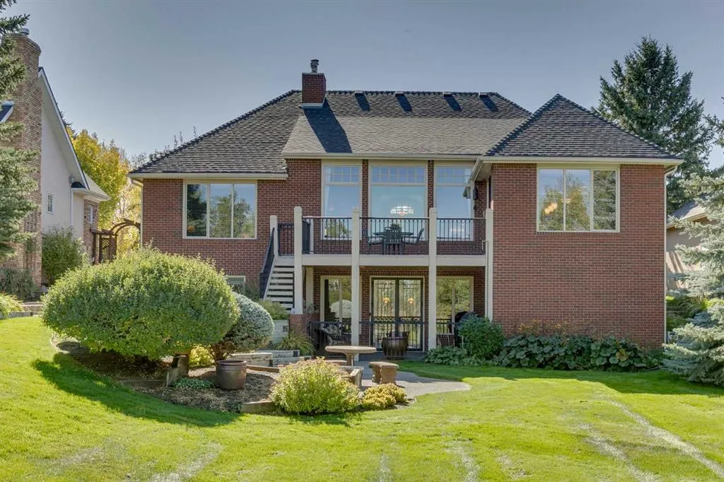 24 Ridge Pointe Drive