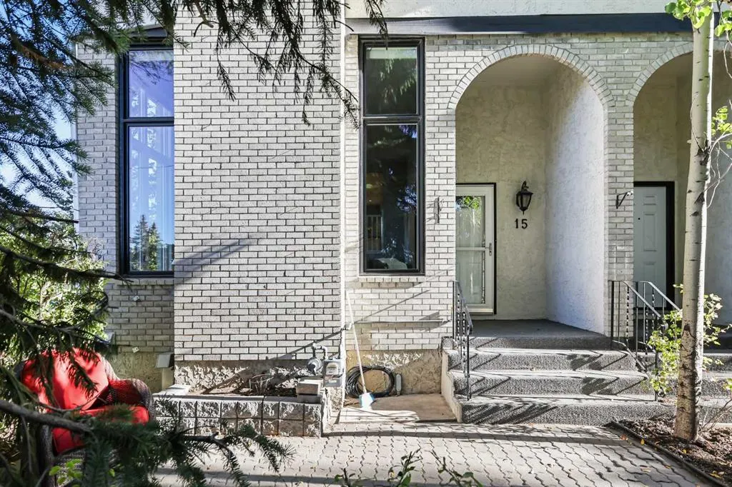5400 Dalhousie Drive NW, #15