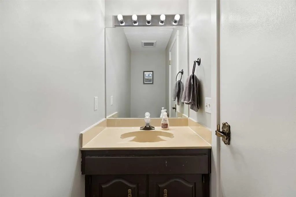 7900 Silver Springs Road NW, #18