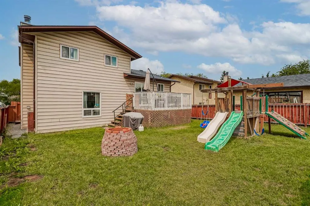 347 Whitefield Drive NE