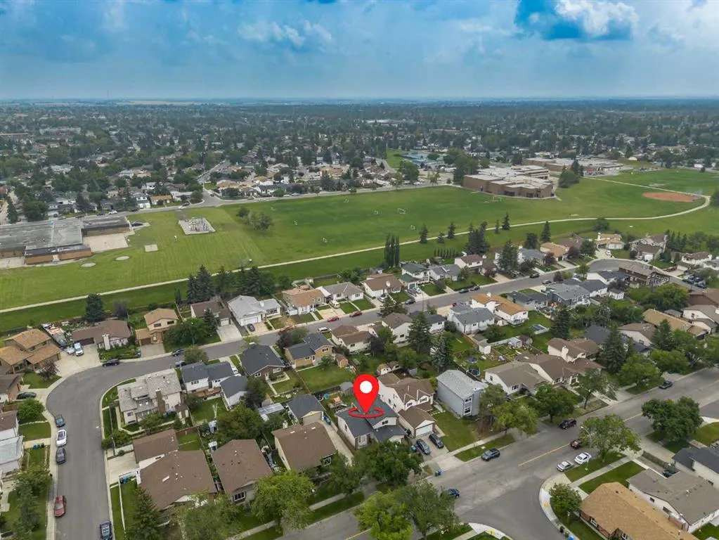 347 Whitefield Drive NE
