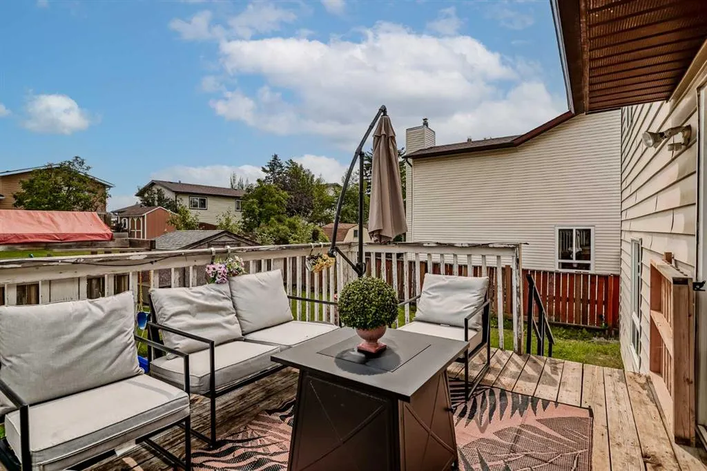 347 Whitefield Drive NE