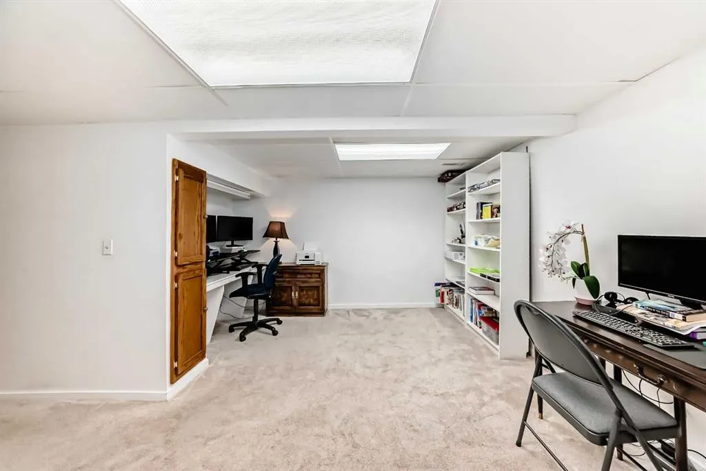 13 Brentwood Drive