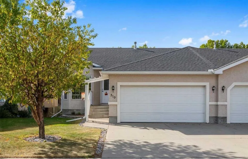 519 Lineham Acres Drive NW